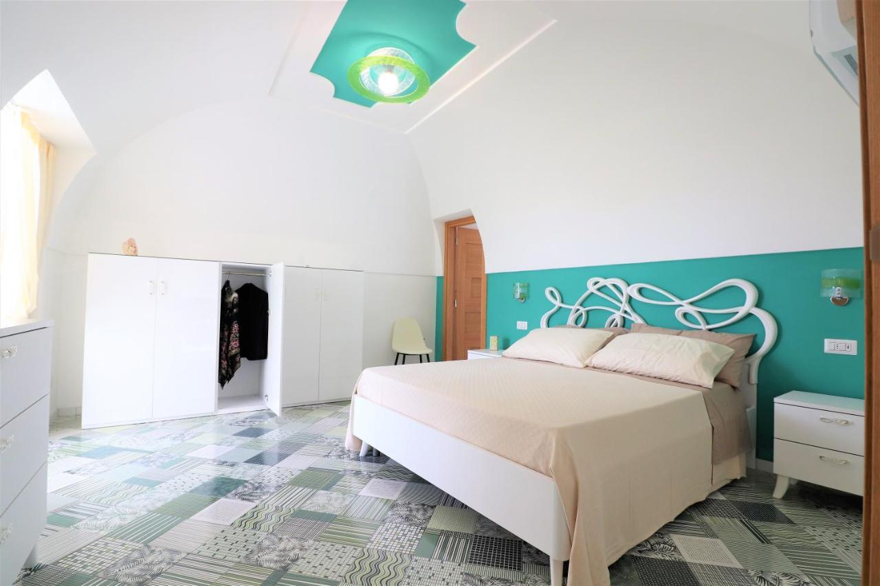 Mary'S Apartments - De Vivo Realty Massa Lubrense Eksteriør bilde