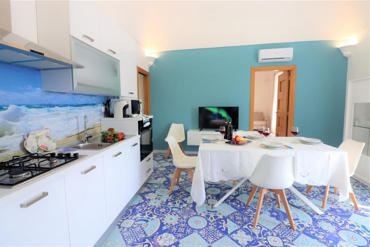 Mary'S Apartments - De Vivo Realty Massa Lubrense Eksteriør bilde