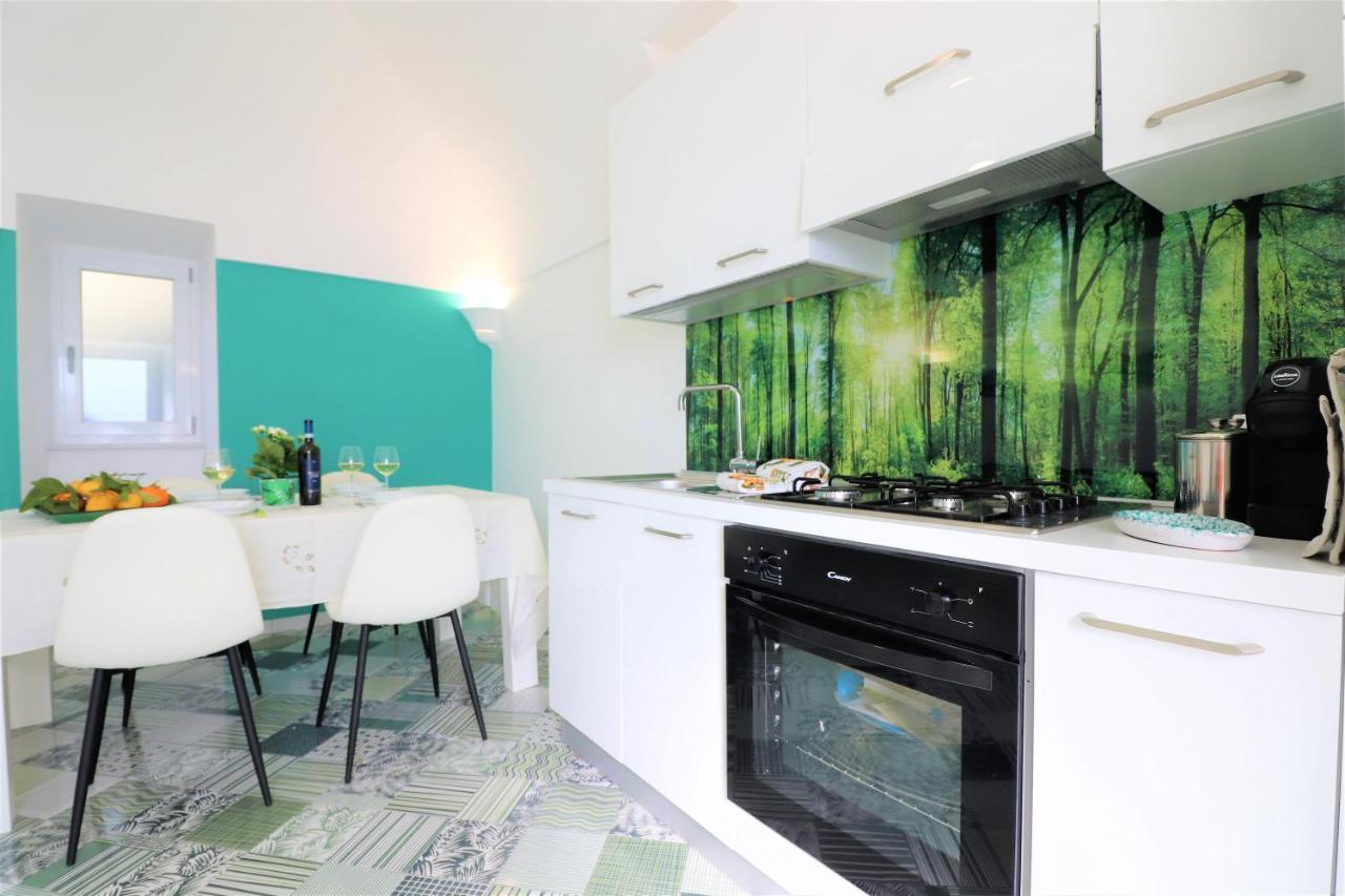 Mary'S Apartments - De Vivo Realty Massa Lubrense Eksteriør bilde