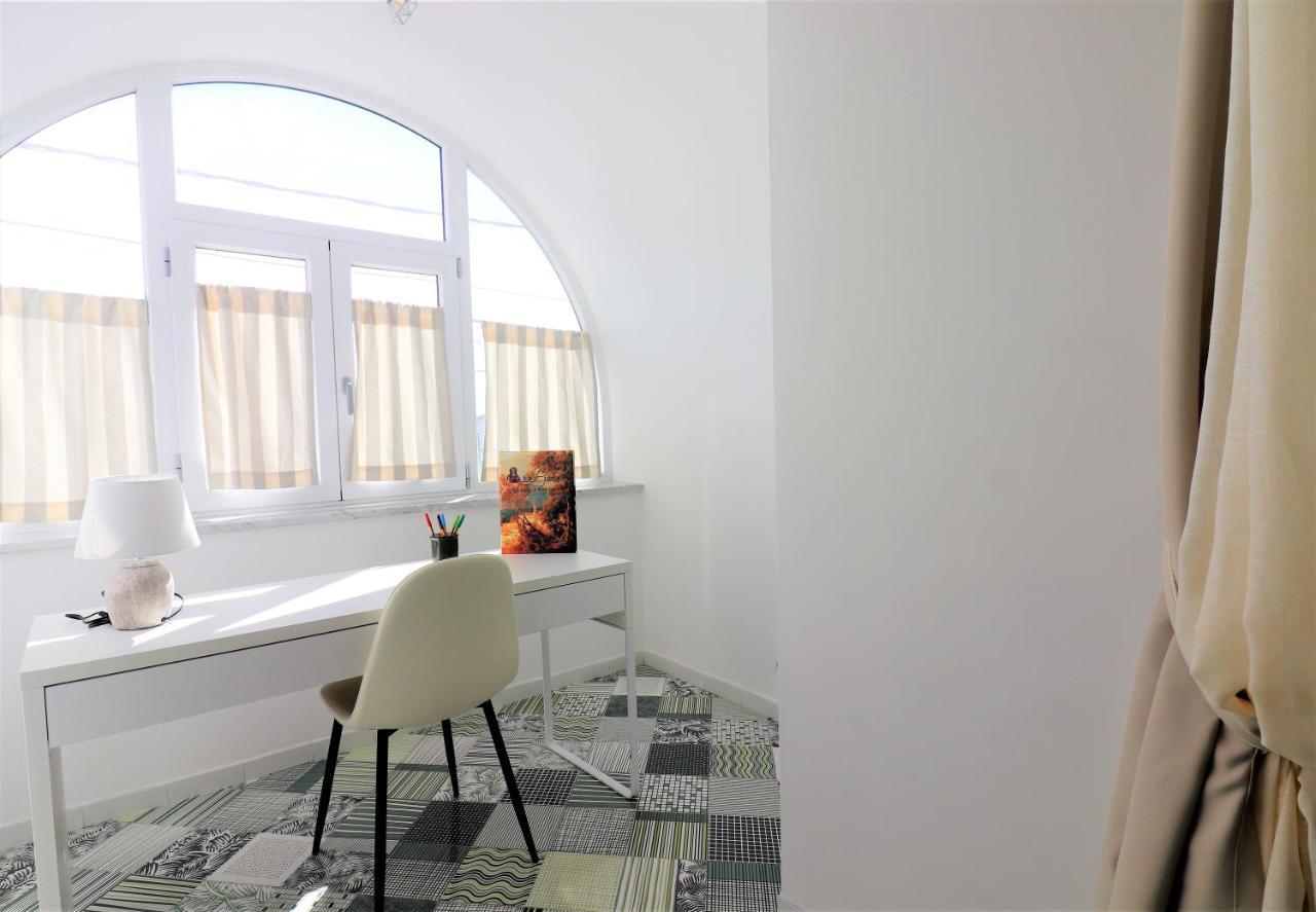 Mary'S Apartments - De Vivo Realty Massa Lubrense Eksteriør bilde