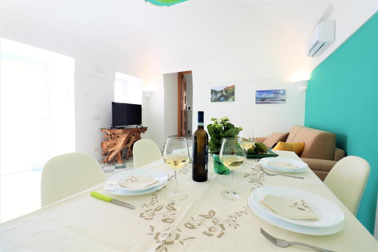 Mary'S Apartments - De Vivo Realty Massa Lubrense Eksteriør bilde