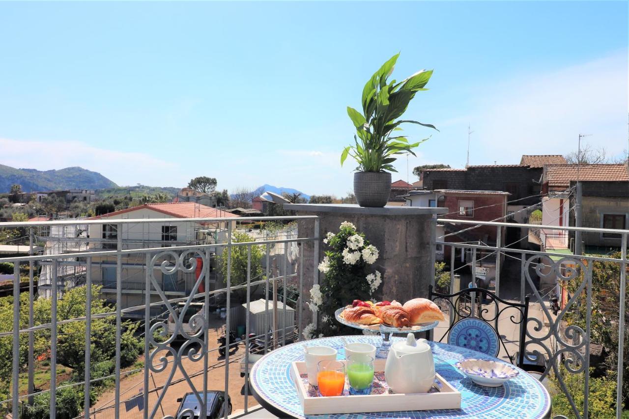 Mary'S Apartments - De Vivo Realty Massa Lubrense Eksteriør bilde