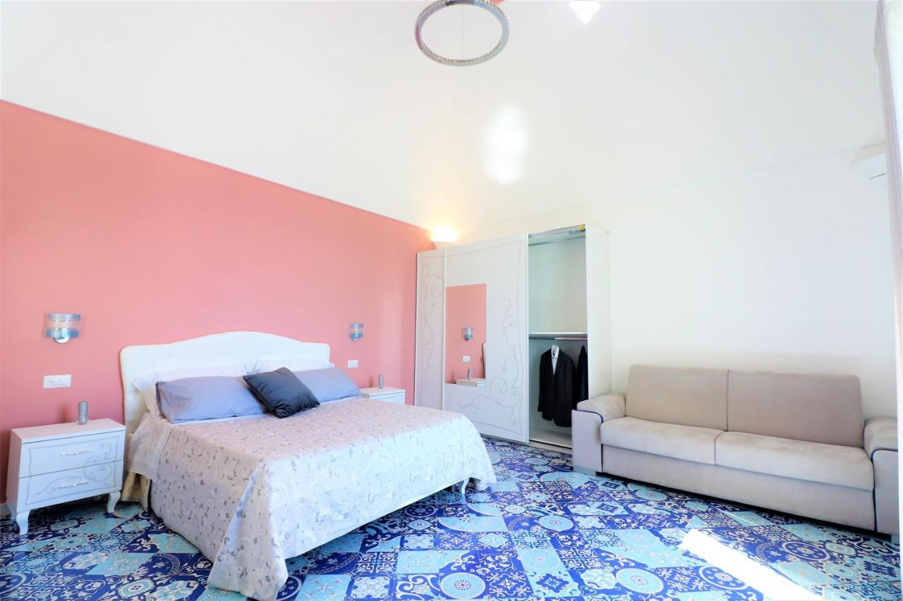Mary'S Apartments - De Vivo Realty Massa Lubrense Eksteriør bilde