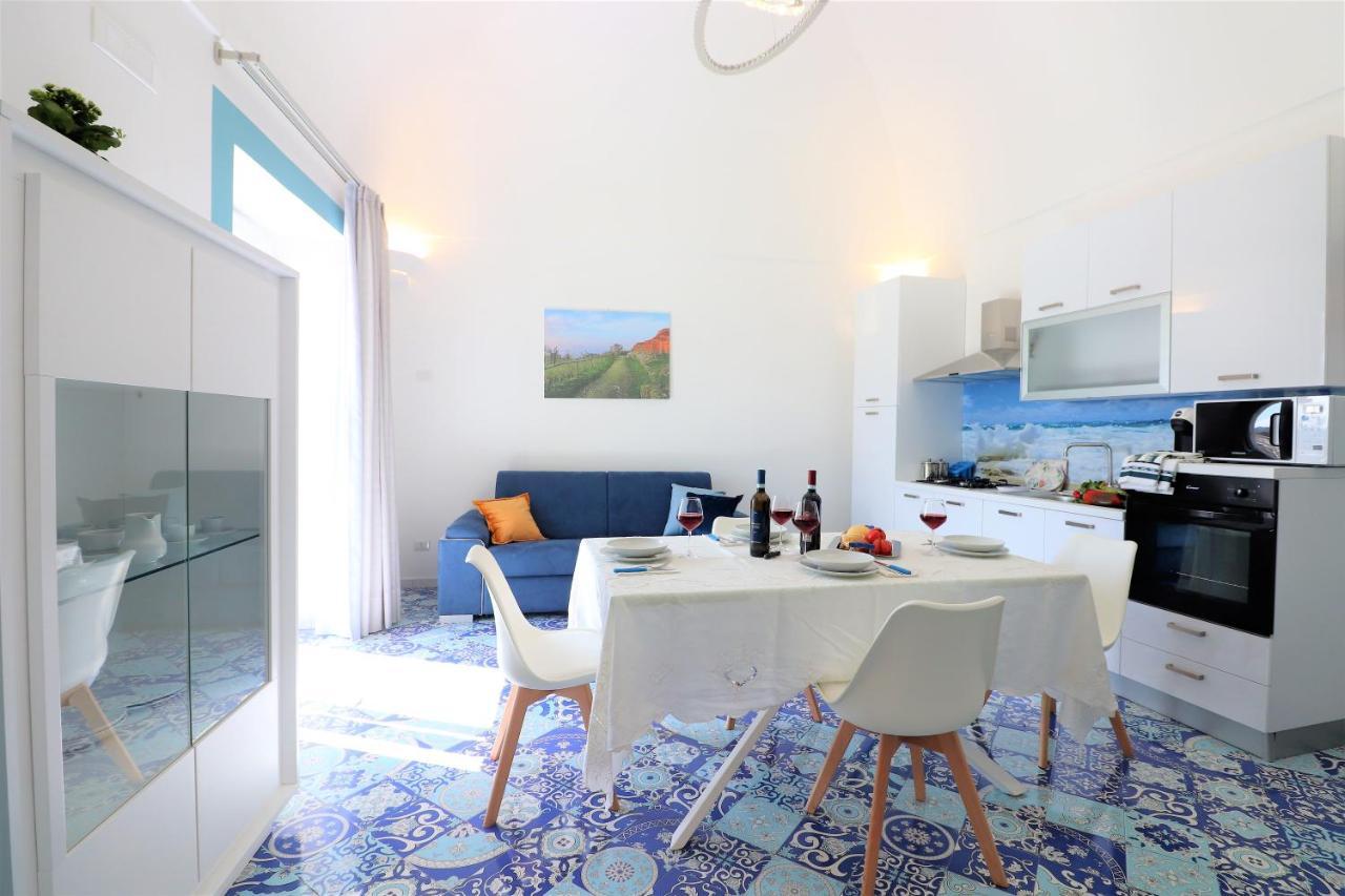 Mary'S Apartments - De Vivo Realty Massa Lubrense Eksteriør bilde